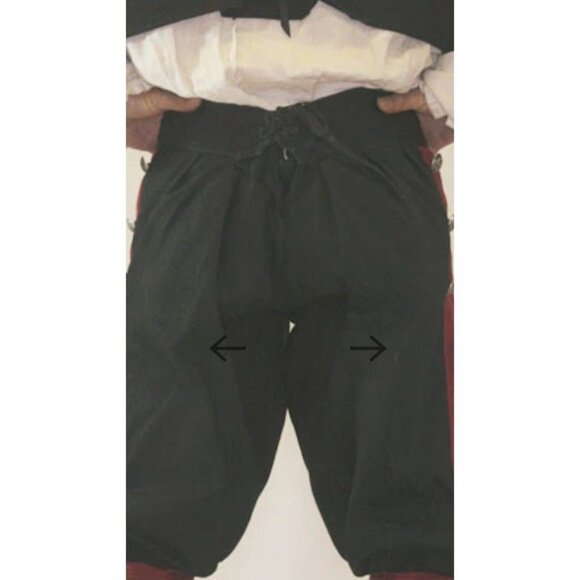 Pirate Fashions Black Boucanier Breeches With Red Sash Button Fly & socks Large - Picture 4 of 8